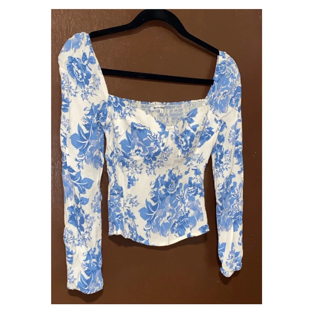 Reformation Reign Top Olympia White Blue Floral Smocked Long Sleeve in size 2 - Picture 3 of 15